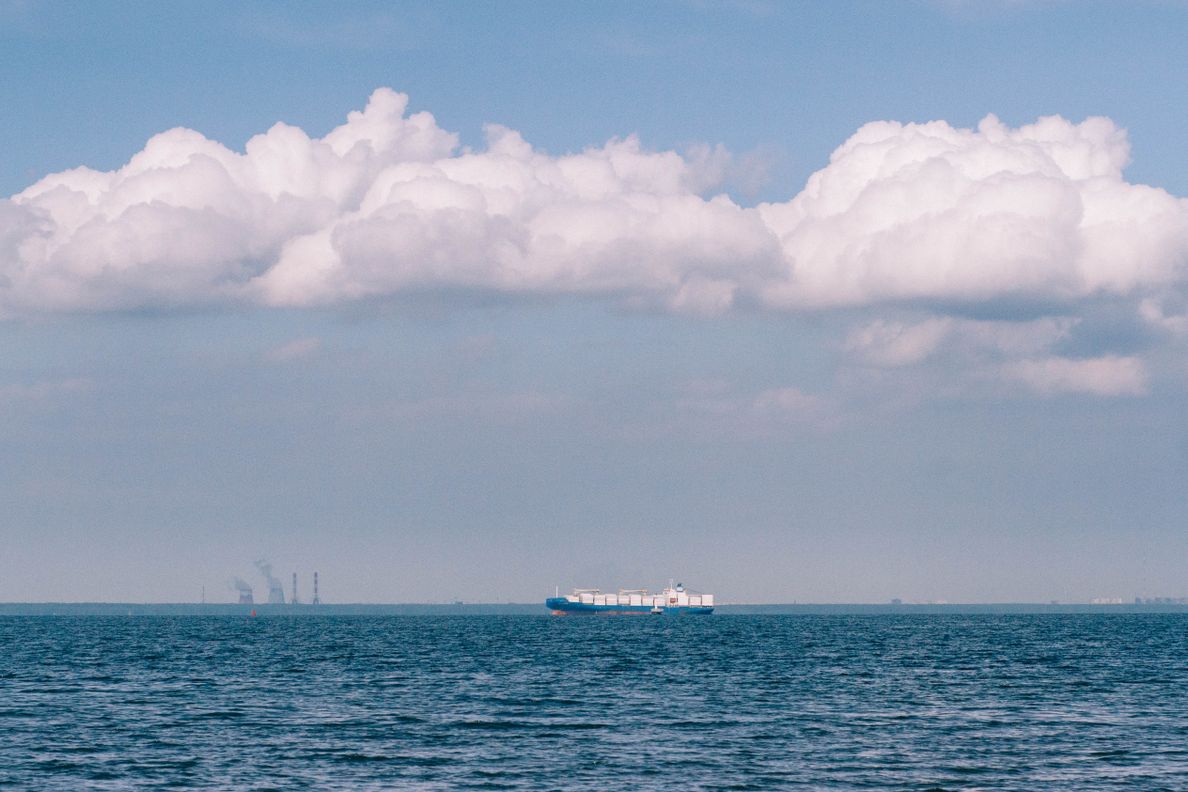 印度那瓦西瓦海运整柜门到门全包集装箱海运